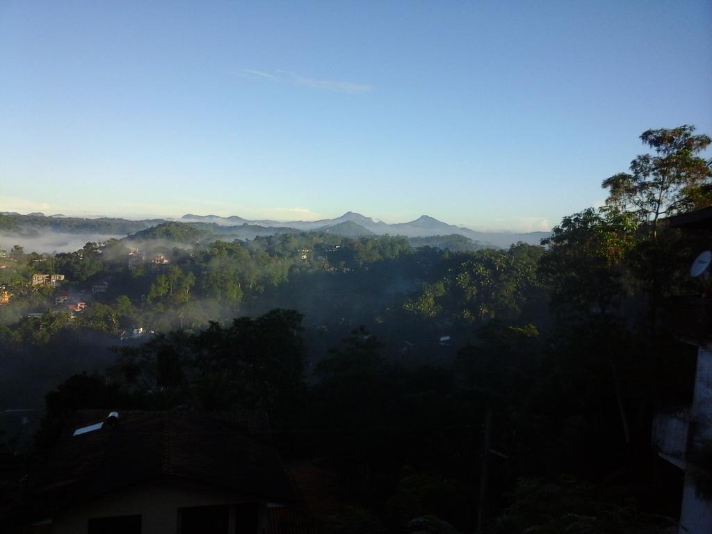 Primrose Inn Kandy Eksteriør billede