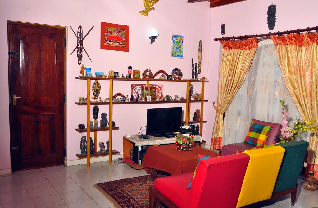 Primrose Inn Kandy Eksteriør billede