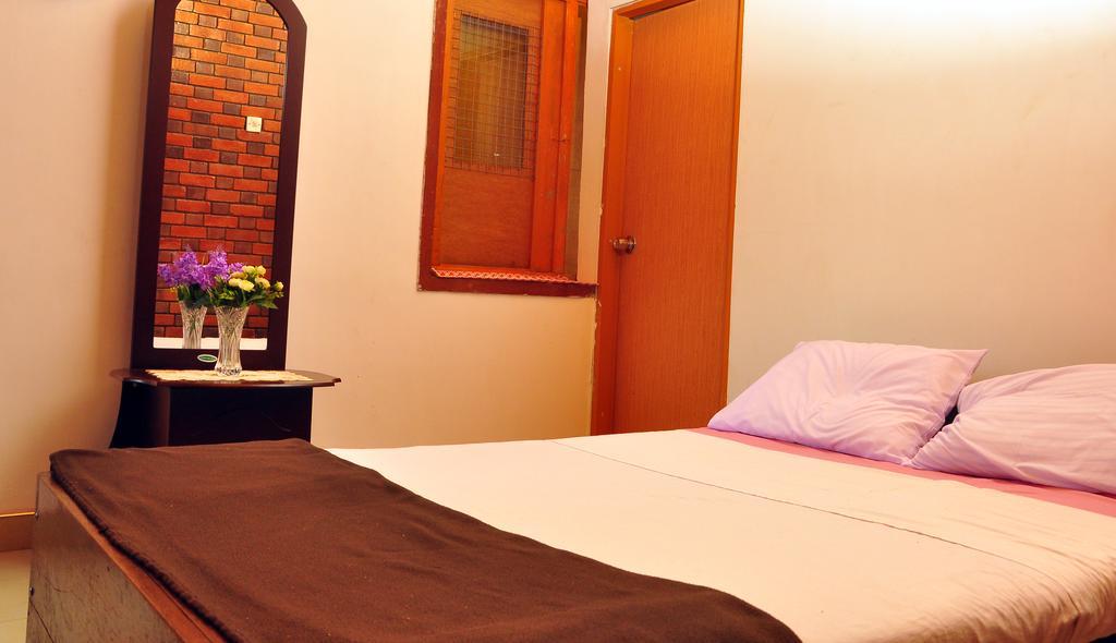 Primrose Inn Kandy Eksteriør billede