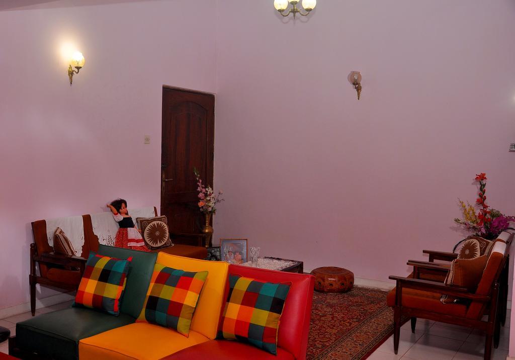 Primrose Inn Kandy Eksteriør billede